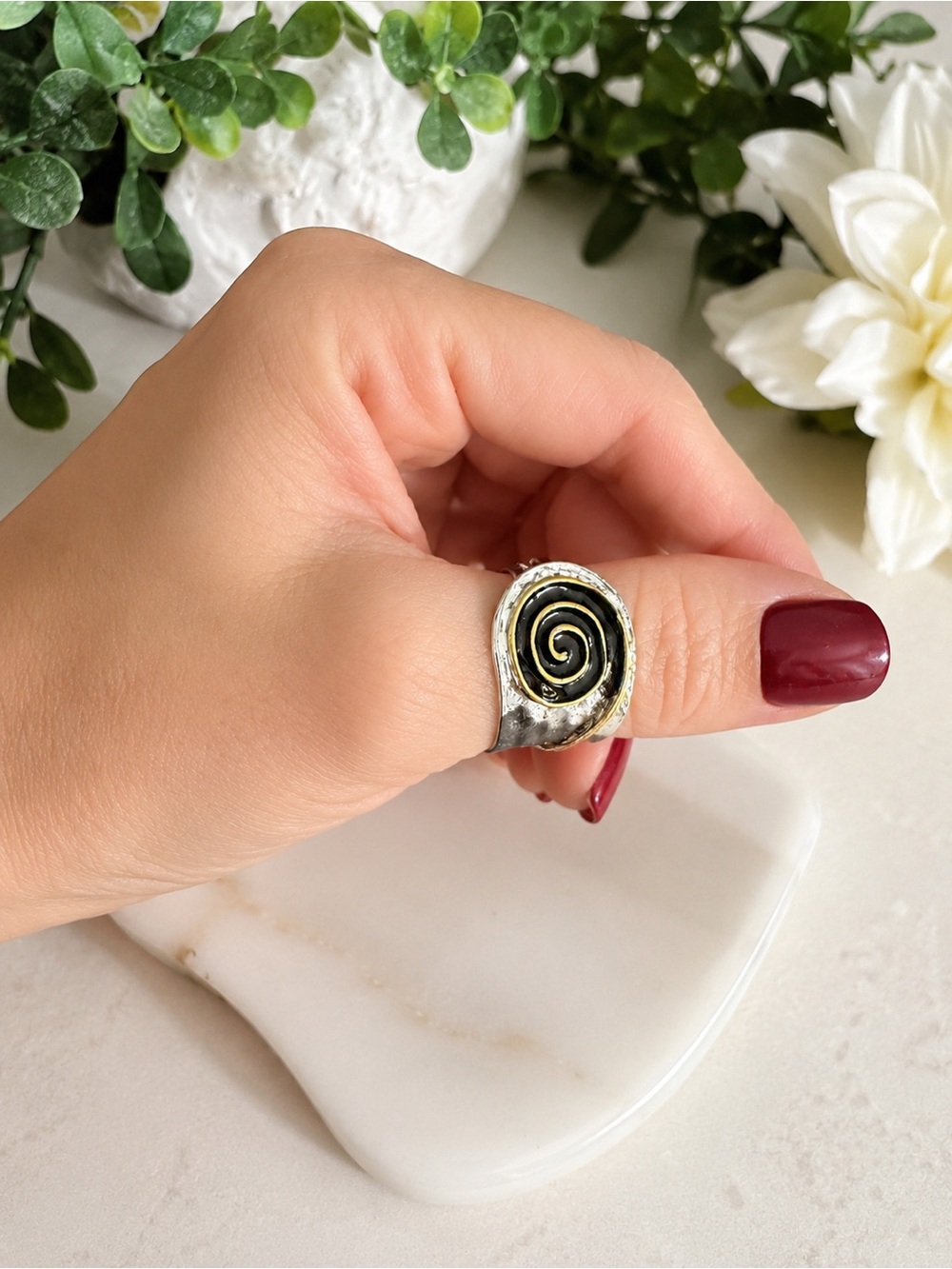 Handcrafted Silver Spiral Statement Ring - Black and Gold